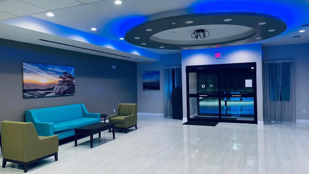 Days Inn & Suites By Wyndham Greater טומבול מראה חיצוני תמונה